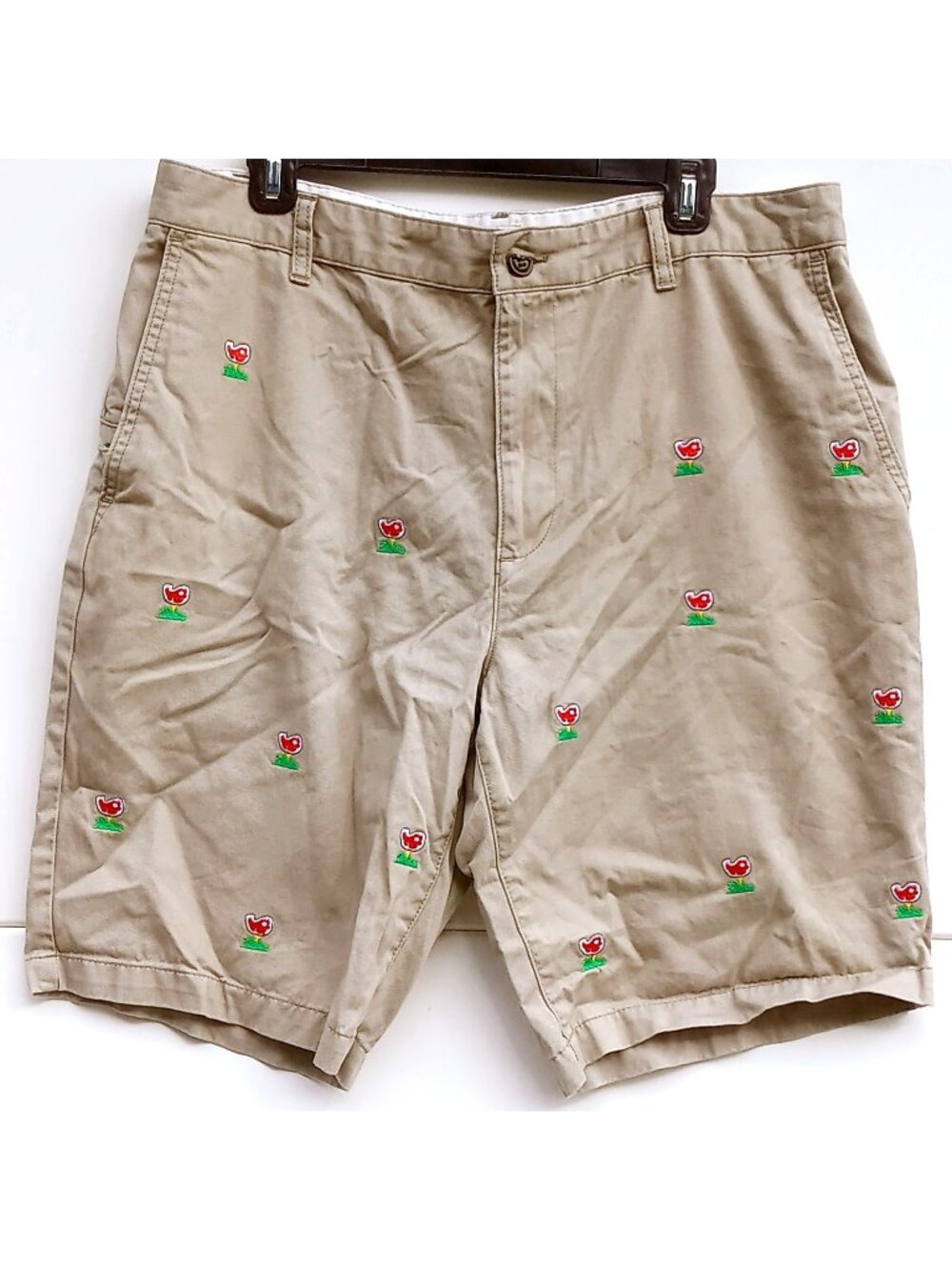 Vintage Dockers Men’s Khaki Shorts Red Bird Embroidered Cotton Casual Size 36